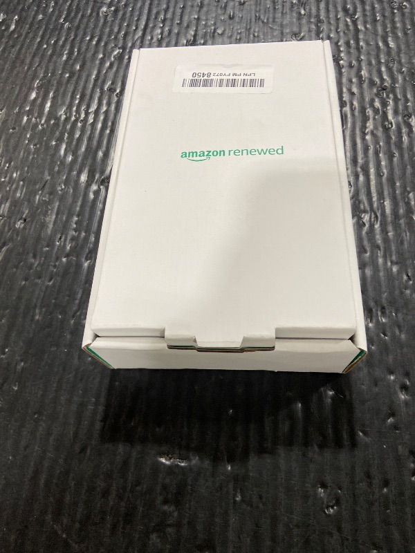 Photo 1 of Apple Watch Ultra 2 [GPS + Cellular, 49mm] - Titanium Case With White Ocean Band, One Size (Renewed Premium)
