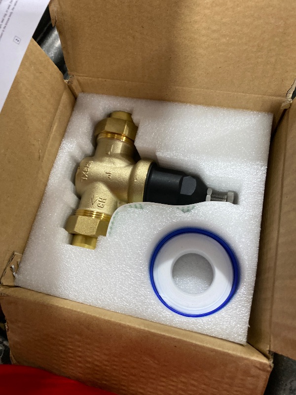 Photo 1 of 1" NR3XLDU Pressure Reducing Valve, Double Union FNPT Connection, for Home & Commercial Use