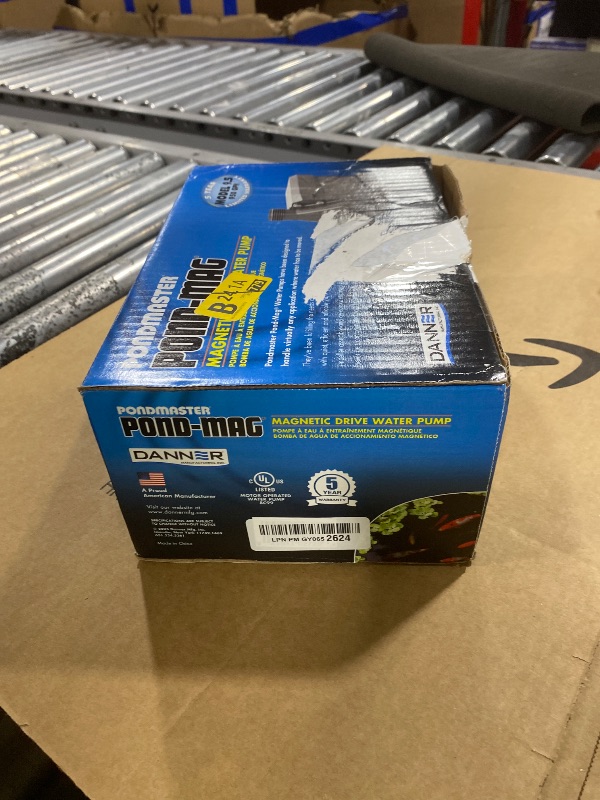 Photo 1 of Danner Manufacturing, Inc., Pondmaster, 950 GPH Pond-Mag, Magnetic Drive Water Pump, 02720