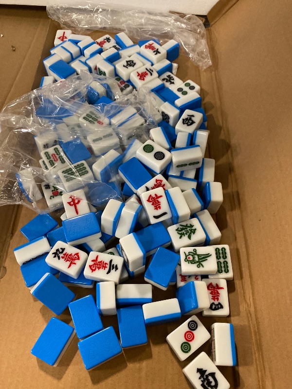 Photo 1 of Portable Automatic Mahjong Table - Mini Mahjong Machine for Outdoor Play, Camping and Parties - Multifunctional Chinese Mahjong Set with Auto Shuffling for Easy Setup and Storage