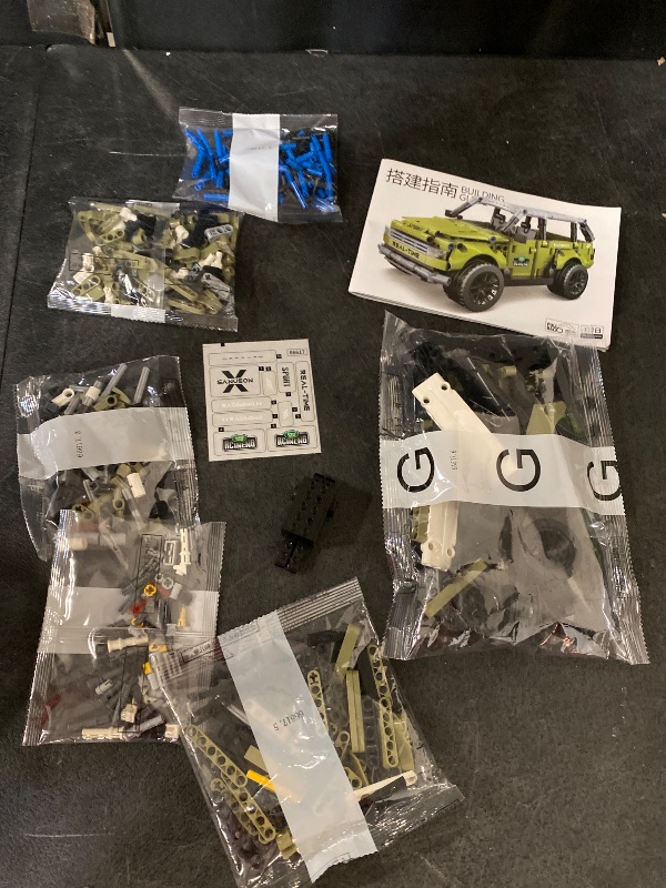 Photo 1 of Constructor Inertial Car Jeep