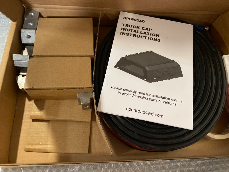 Photo 1 of Cover Pickup Truck Topper Bed Cap Canopy for Jeep Gladiator 2020 2021 2022 2023 2024 2025 2026 5ft (60.3") Box Bed Cover with Lock Hardtop Accessories