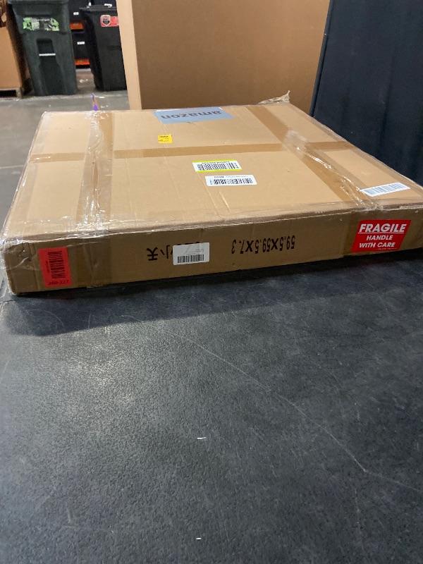 Photo 1 of 22 Inch Mid-Century Style Metal Crystal Wall Clock, Star-Shaped Silent Decorative Wall Clock, Suitable for Living Room,Bedroom,Dining Room,Porch,Office