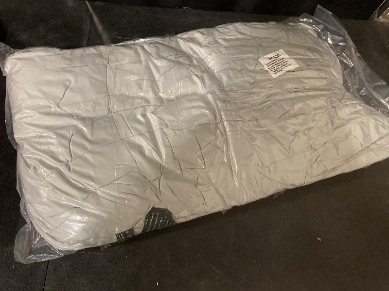View 2 of PAJEO Bed Pillows for Sleeping Queen Size, Fluffy Filling Design, Ultra Soft and Breathable Pillow for Back, Stomach or Side Sleepers, 20''×30''(Light Grey)