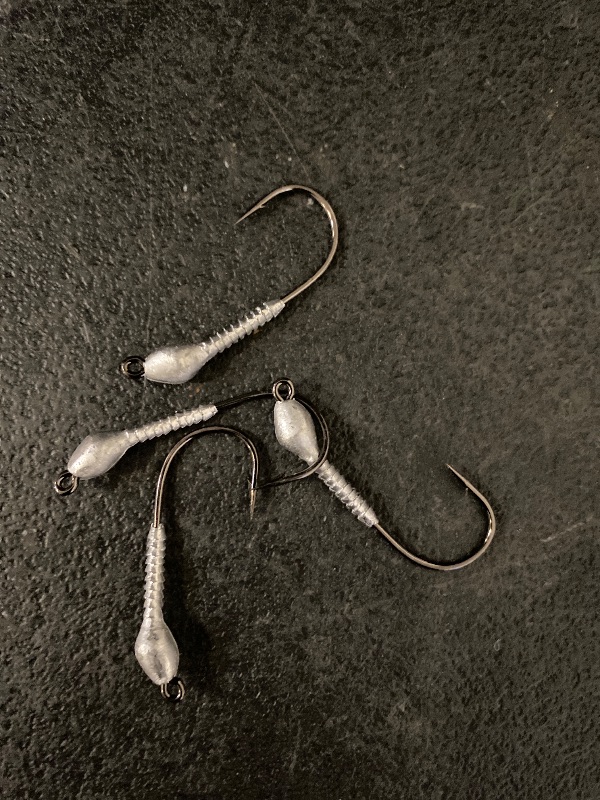 Photo 1 of Deathgrip XL Jigheads 1/4 oz., 4 per Pack