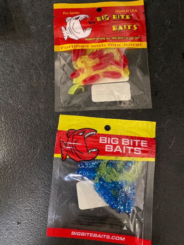 Photo 1 of Big Bite Triple Tip Grub 2" 10ct Red Chartreuse + Kamikaze Swimon 2.5" Blue disco 8 Pack 