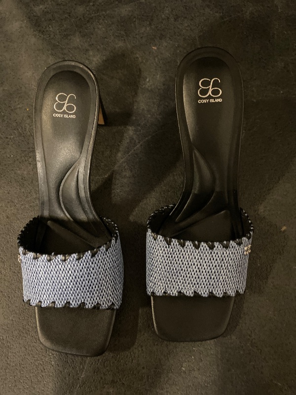 Photo 1 of 10 Woman's Cosy Island Heels Black/Blue