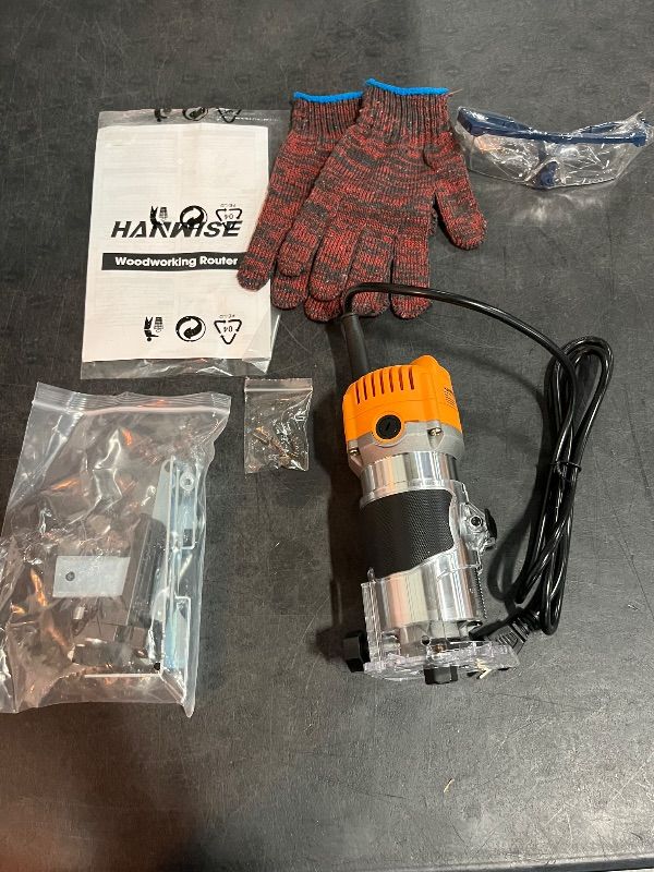 Photo 1 of Hanwise Compact 800W Wood Router , Professional Woodworking Tool for Slotting , Trimming, Edging, Carving- Dust Collecting System , Transparent Base
