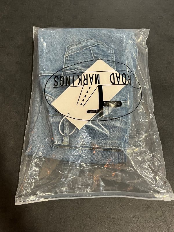 Photo 1 of (M) Fashion Womens Denim Jeans with Design on Back Pocket
