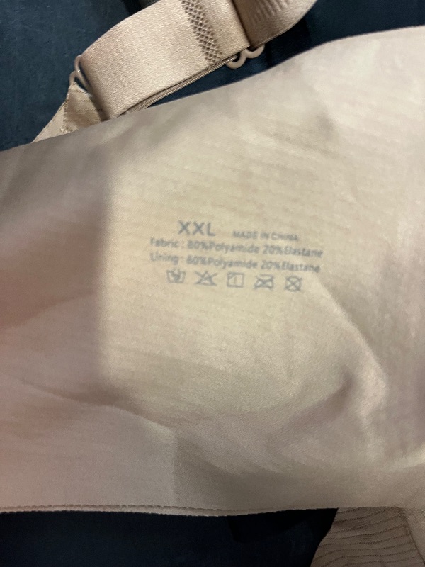 Photo 1 of (XXL) 5 Pc Womens Seamless Bras with Wide Shoulder