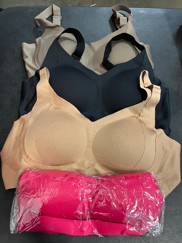 Photo 1 of (XXL) 5 Pc Womens Seamless Bras with Wide Shoulder