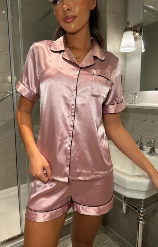 Photo 1 of (L) Womens Purple Satin Pajama 2 Set with Shorts
