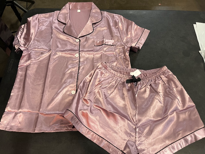 Photo 1 of (L) Womens Purple Satin Pajama 2 Set with Shorts
