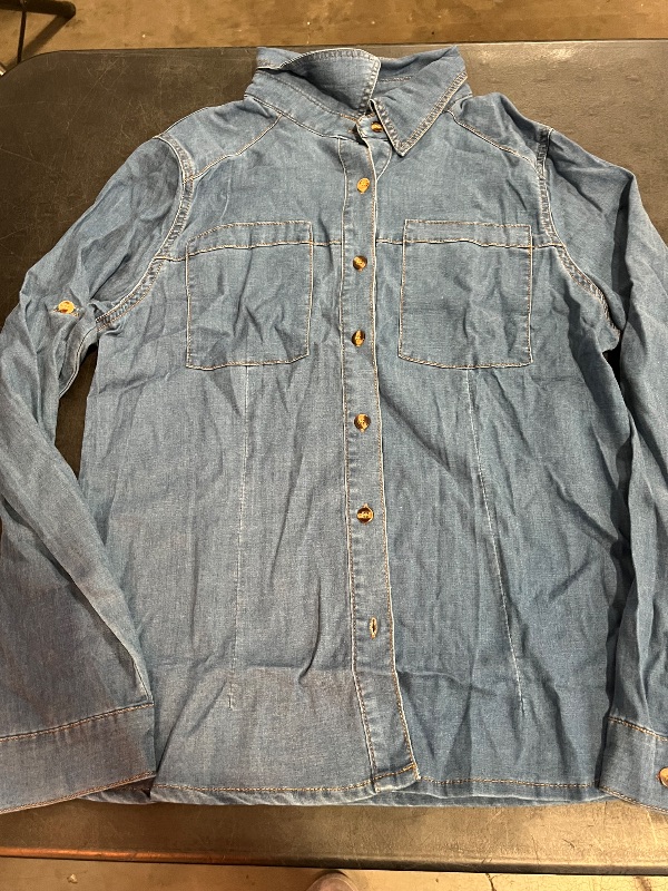 Photo 1 of (L)  Women Denim Shirts Oversized Long Sleeve Button Down Blouse Distresse Jean Jacket Fall Outfits
