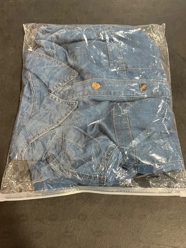 Photo 1 of (L)  Women Denim Shirts Oversized Long Sleeve Button Down Blouse Distresse Jean Jacket Fall Outfits