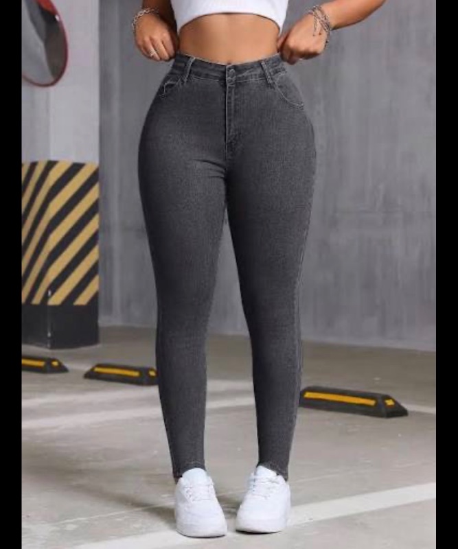 Photo 1 of (XS) Womens Jeans Black Denim 