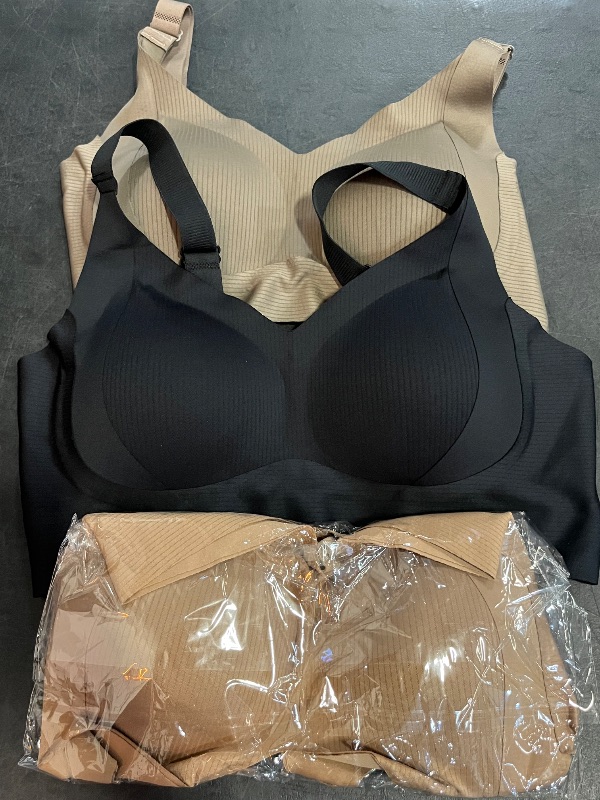 Photo 1 of (XL) 3 Pack Bra Set Wireless