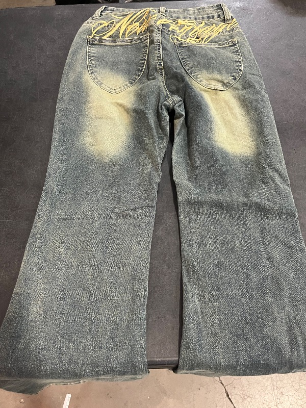 Photo 1 of (XS) Vintage Women Jeand with Pattern on Butt