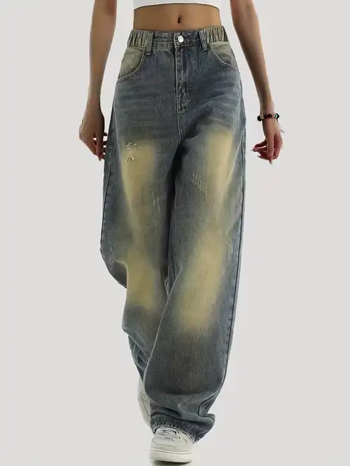 Photo 1 of (XS) Vintage Women Jeand with Pattern on Butt