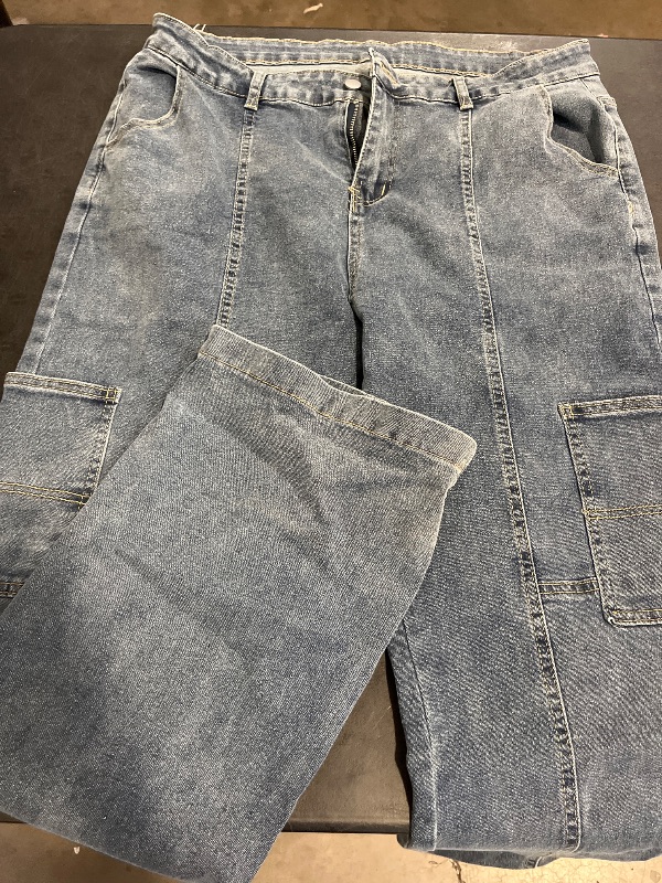 Photo 1 of (XXXL) Womems Medium Wash Denim Jeans with SIde Pockets 
