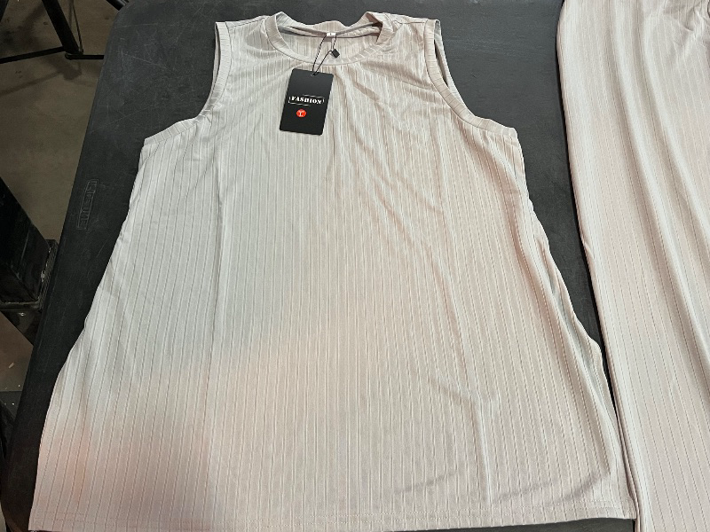 Photo 1 of (XL) Light Grey Ribbed Two Piece Matching Set Sleeveless Top with Wide Leg Pants
