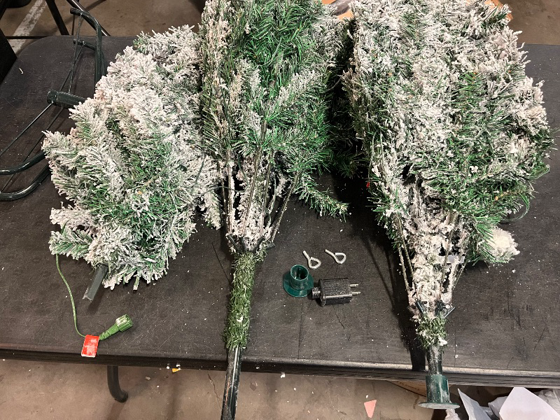 Photo 1 of 6Ft Snow Flocked Artificial Christmas Tree with Metal Stand,Deluxe Xmas Tree Decoration Unit Easy Assembly Holiday Decor,Green,6ft