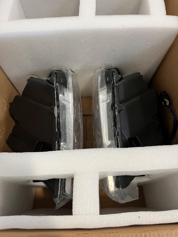 Photo 1 of JSBOYAT Halogen Headlight Assembly for 2010-2016 Cadillac SRX 2010 2011 2012 2013 2014 2015 2016 Factory OE Style Projector Headlamp Pair Set Replacement NOT Fit HID Model