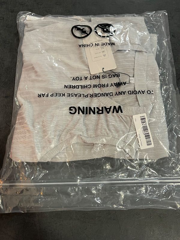 Photo 1 of (M) Light Grey Ribbed Two Piece Matching Set Sleeveless Top with Wide Leg Pants
