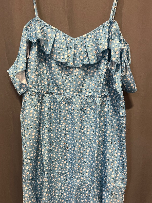 Photo 1 of (2XL) Womens Plus Size Spaghetti Strap Shoulder Dress with V Neck, Flower Pattern, Blue