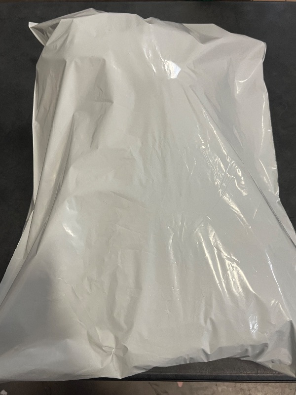 Photo 1 of *Similiar* "Happy Holidays Sooner Fan" Christmas Gift Bag 