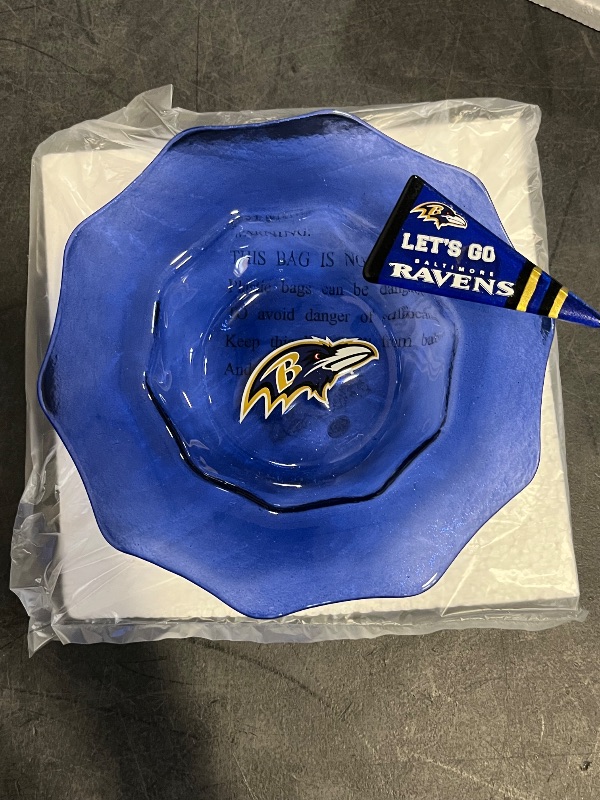 Photo 1 of Baltimore Ravens Glass Dip Bowl W/ Charm 8" 