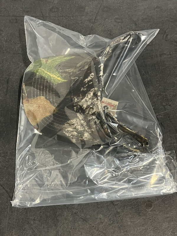 Photo 1 of (M) Mossy Oak Break Up Visor 