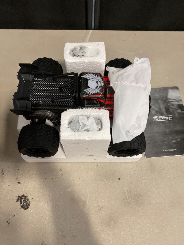 Photo 1 of DEERC 9500E 1:16 Scale All Terrain RC Car, 4x4 High Speed 40 KPH RC Truck, 2.4Ghz Remote Control Truck with 2 Batteries, Off-Road Monster Truck for Adults Kids
