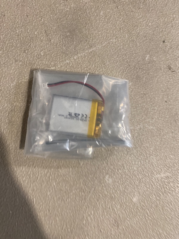 Photo 1 of DC 3.7V 800mAh 603040 Rechargeable Lithium Polymer Replacement Battery for DIY 3.7-5V Electronic Products with Built-in 2-Wire Battery Replacement