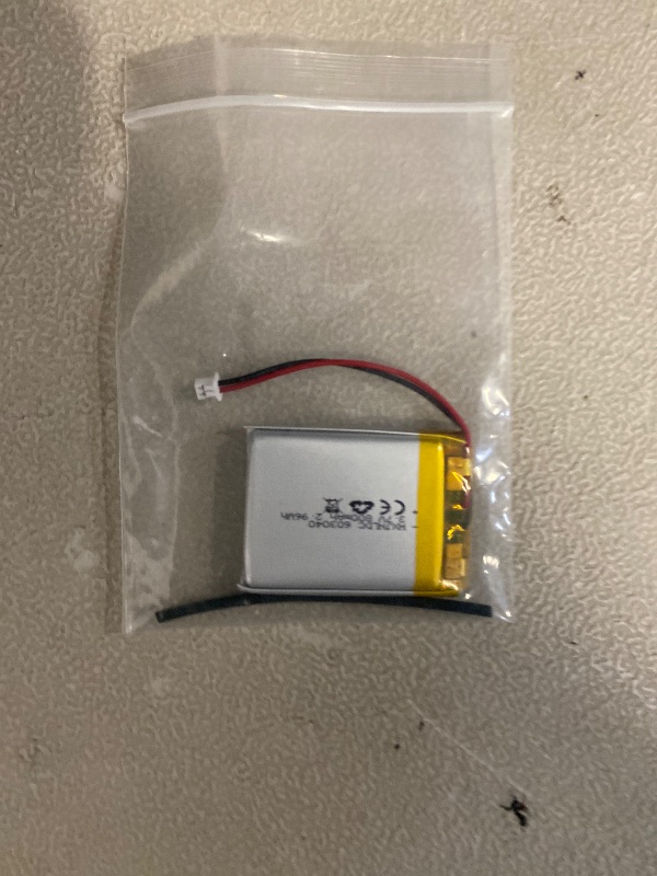 Photo 1 of DC 3.7V 800mAh 603040 Rechargeable Lithium Polymer Replacement Battery for DIY 3.7-5V Electronic Products with Built-in 2-Wire Battery Replacement