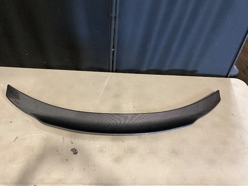 Photo 1 of Carbon Fiber W205 Ducktail Spoiler for Mercedes Benz C200 C300 C400 C63 AMG Sedan 15-17