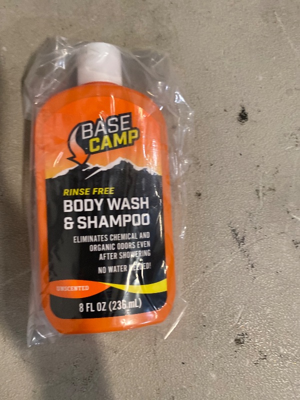 Photo 1 of Dead Down Wind Rinse Free Body & Hair Wash