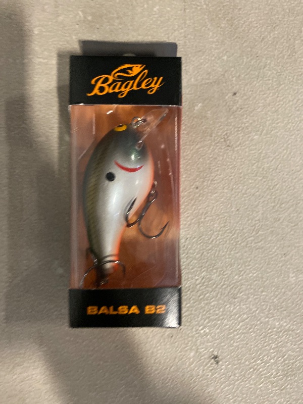 Photo 1 of Bagley Balsa B2 Crankbait Tennessee Shad Orange Belly