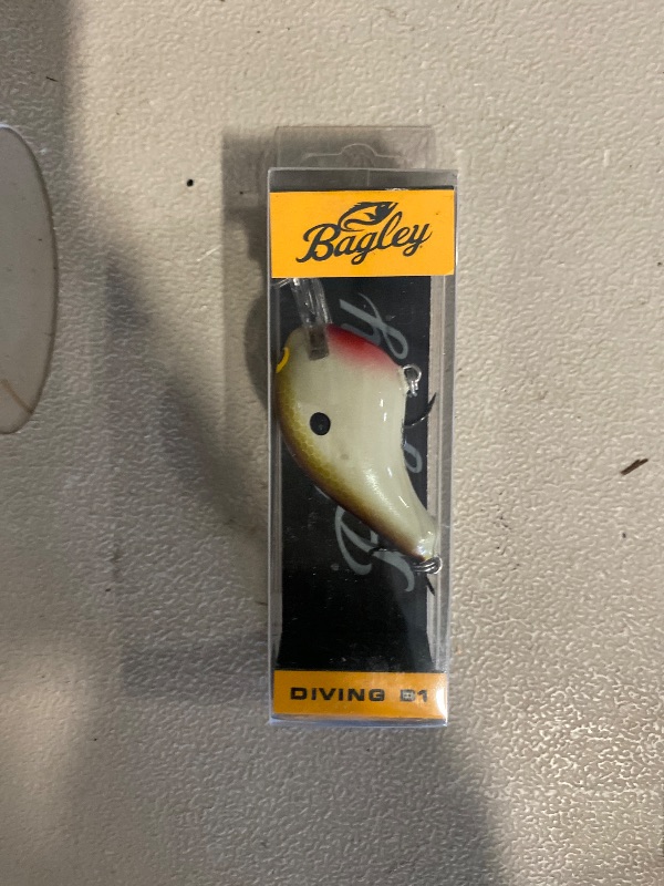 Photo 1 of Bagley Diving B1 Crankbait - Faded Schoolbus