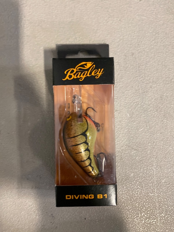 View 2 of Bagley Baits DB1-BRCW Diving Balsa B1 2", 7/16 OZ Burnt Crawdad