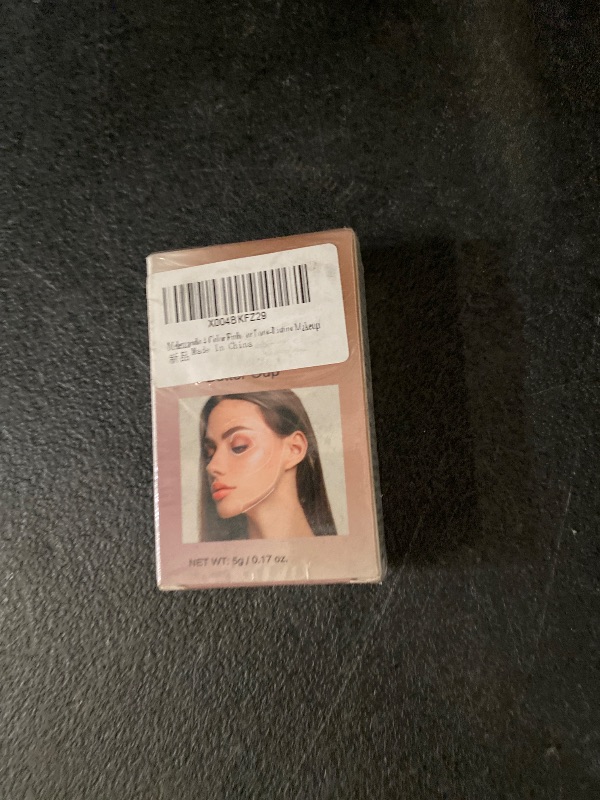 Photo 1 of Melemando 4 Color Embossed Matte Butter Bronzer, Fade and Transfer-Resistant Bronzer, Color Corrector Cosmetics for Long-Lasting Makeup