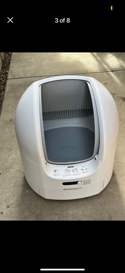 Photo 1 of Choueer Choubox Automatic Self Cleaning Cat Litter Box