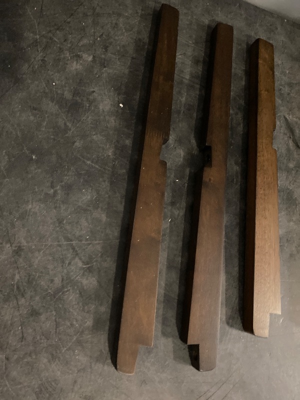 Photo 1 of 3 21.5"(2) and 19"(1) table legs