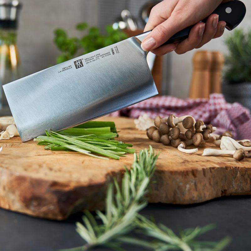 Photo 1 of ZWILLING J.A. Henckels Chinese Chef's Knife/Vegetable Cleaver