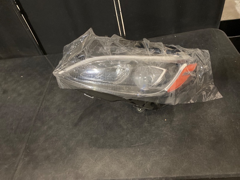 Photo 1 of Headlight Assembly for Mercedes-Benz C250 2.0L 2015-2016 2018