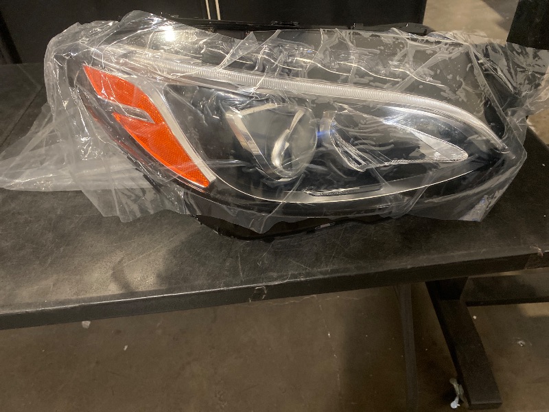 Photo 1 of Headlight Assembly for Mercedes-Benz C250 2.0L 2015-2016 2018