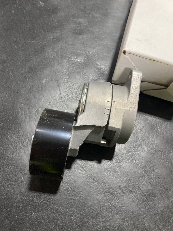 Photo 1 of Gates 38659 Fleet Runner Heavy Duty Automatic Belt Drive Tensioner