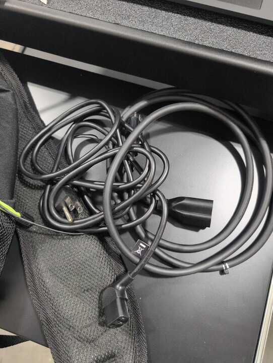 Photo 1 of missing parts---------------------------------------NetAlly AirCheck G3 Pro Kit (Full Tri-Band). Includes an External Directional Antenna and NXT-2000 tri-Band Spectrum Analyzer.