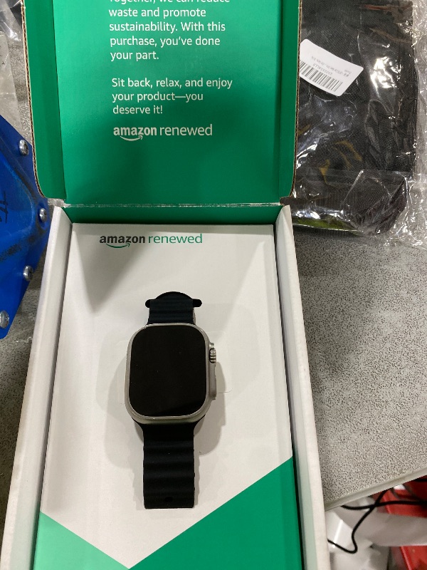 Photo 1 of Apple Watch Ultra [GPS + Cellular 49mm] Titanium Case with Midnight Ocean Band, One Size (Renewed Premium)