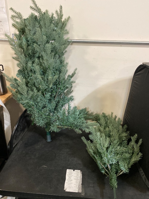 Photo 1 of 7FT Unlit Artificial Christmas Tree with 2272 PE & PVC Mixed Branch Tips, Hinged Premium Spruce Design, Foldable Metal Stand, Green, Full Size Holiday Tree for Living Room Centerpiece